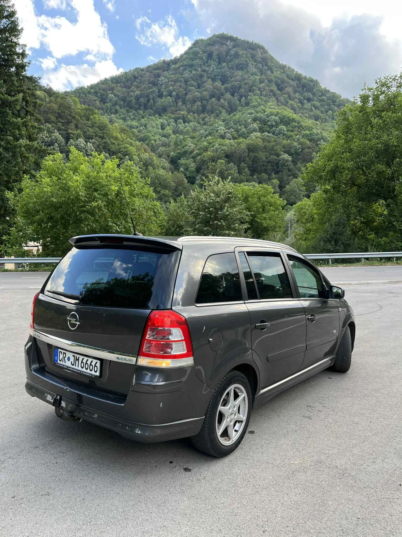 Opel Zafira  - изображение 5