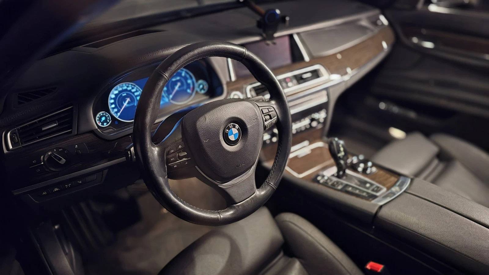 BMW 740 xd - Пълна Сервизна История в BMW - изображение 5