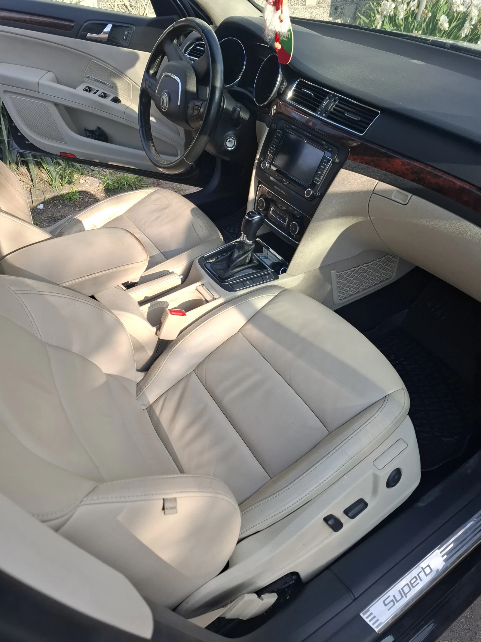 Skoda Superb  - изображение 7