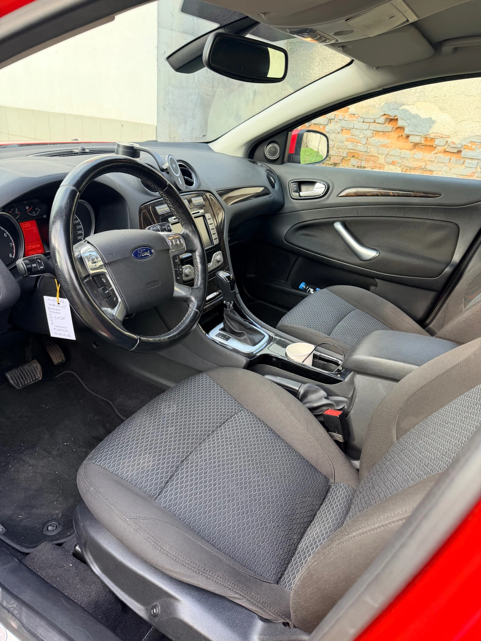 Ford Mondeo Ghia Automat 2.3 Benzin - изображение 8