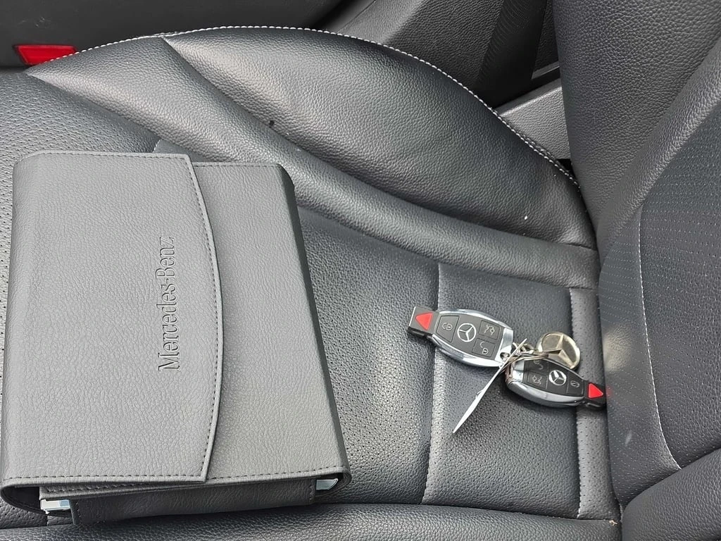 Mercedes-Benz C 300 * AMBIENT * 2 ����� * KEYLESS * �������� * PANO | Mobile.bg � ����������� 13