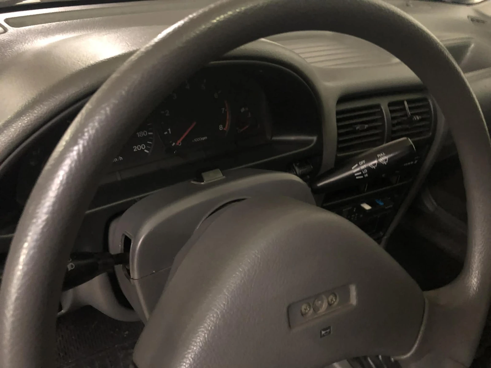 Suzuki Swift 1.0, снимка 12 - Автомобили и джипове - 53764211