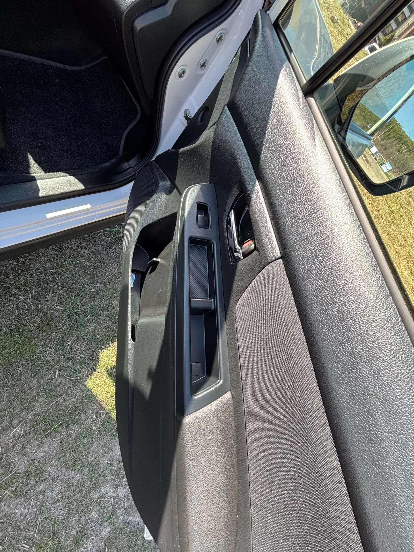 Subaru XV, снимка 12 - Автомобили и джипове - 53797988