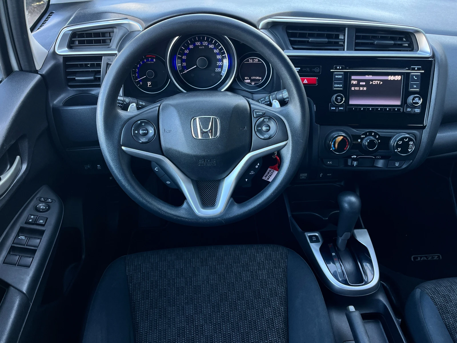 Honda Jazz 1.3i-VTEC A�������� EURO6b  | Mobile.bg � ����������� 9