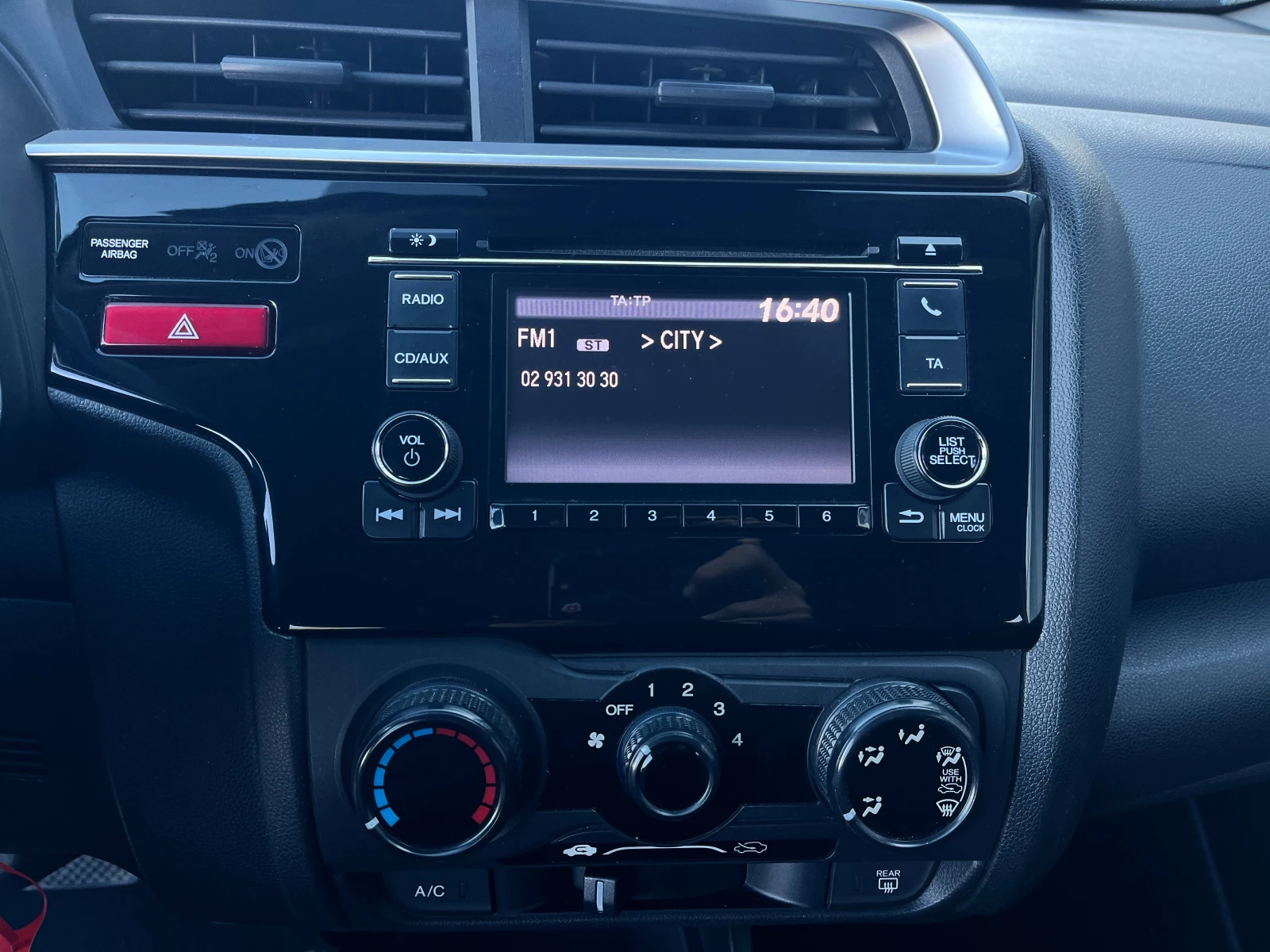 Honda Jazz 1.3i-VTEC A�������� EURO6b  | Mobile.bg � ����������� 12