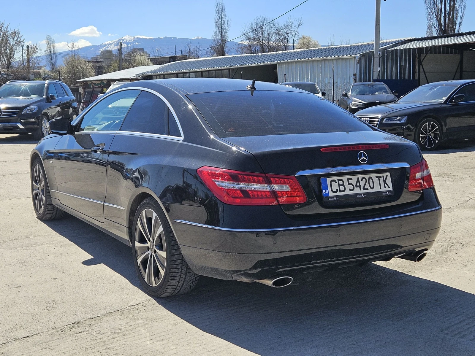 Mercedes-Benz E 350, снимка 2 - Автомобили и джипове - 53914104