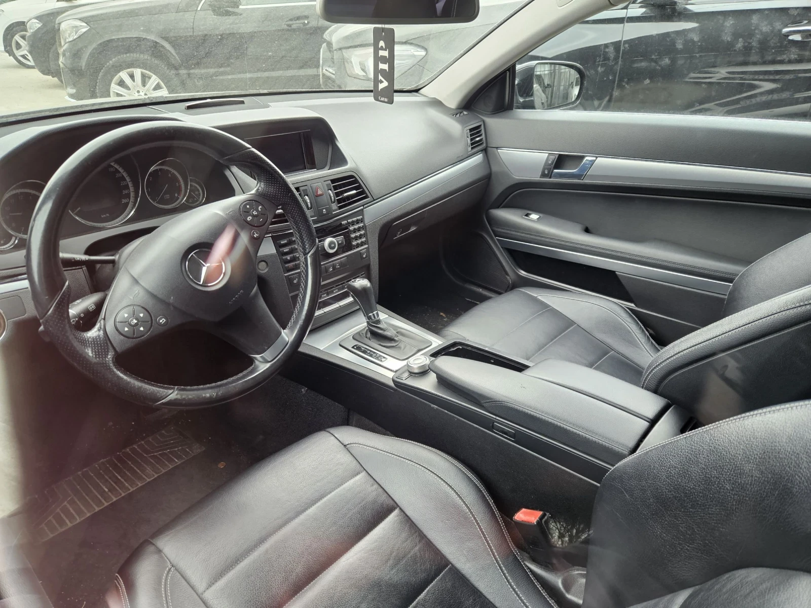 Mercedes-Benz E 350, снимка 3 - Автомобили и джипове - 53914104