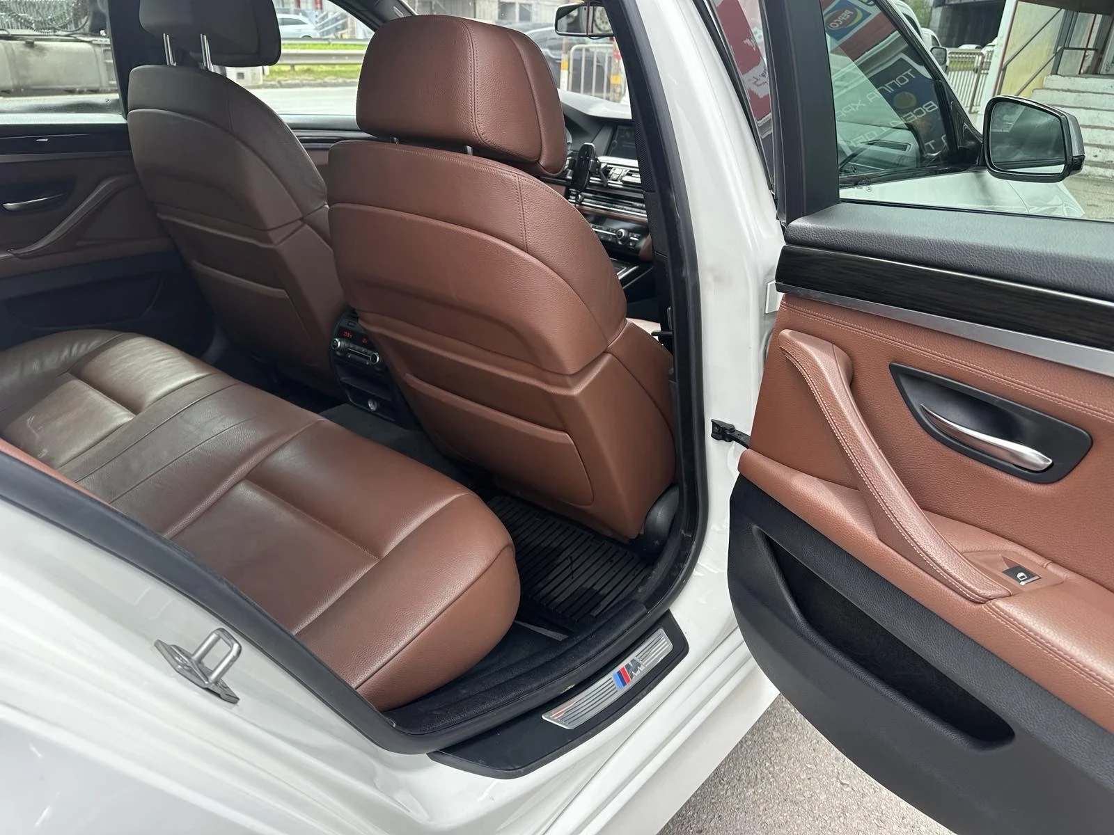 BMW 550 M550d Xdrive, снимка 6 - Автомобили и джипове - 54295539