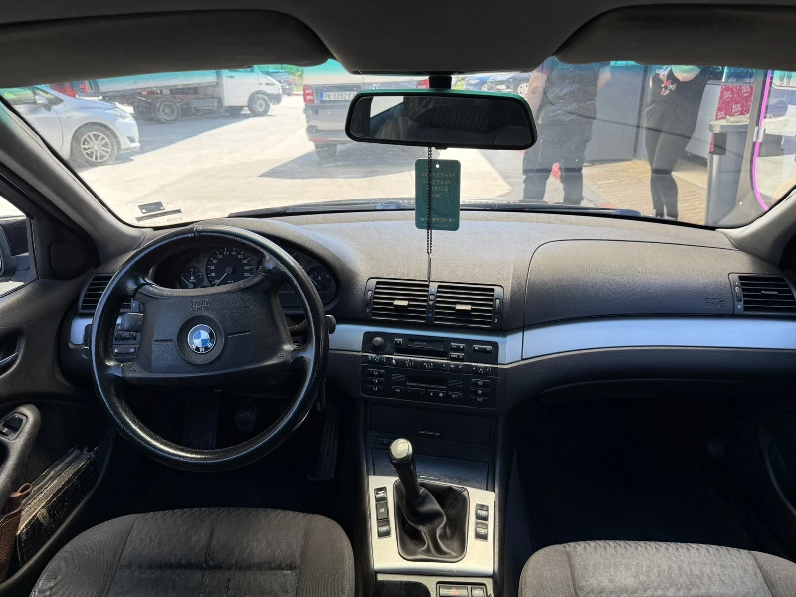 BMW 320, снимка 5 - Автомобили и джипове - 54495871