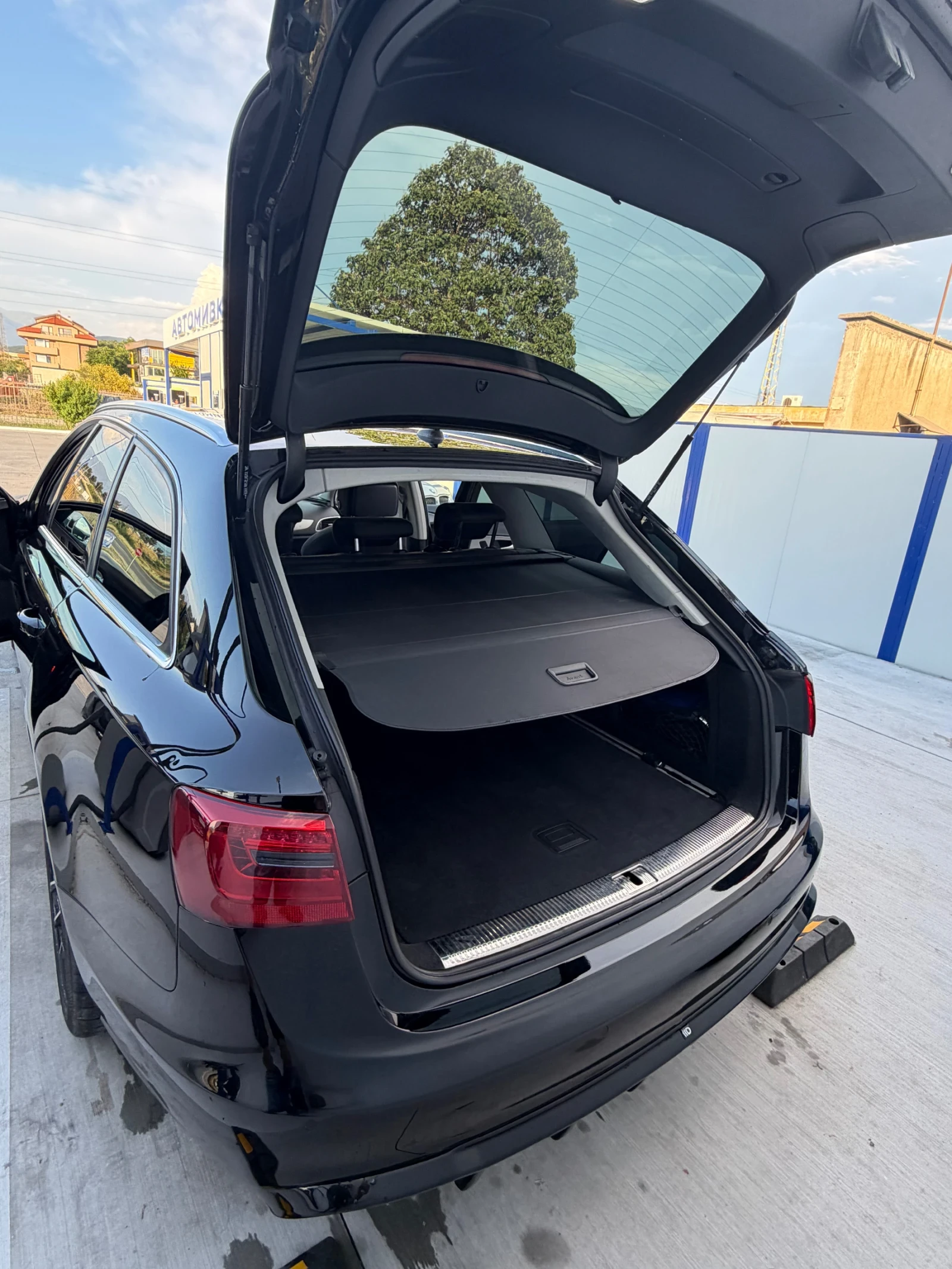 Audi A6 Аvant, 3.0 TDI V6T, ACC Distronic, LED, Ceramic , снимка 15 - Автомобили и джипове - 54874408