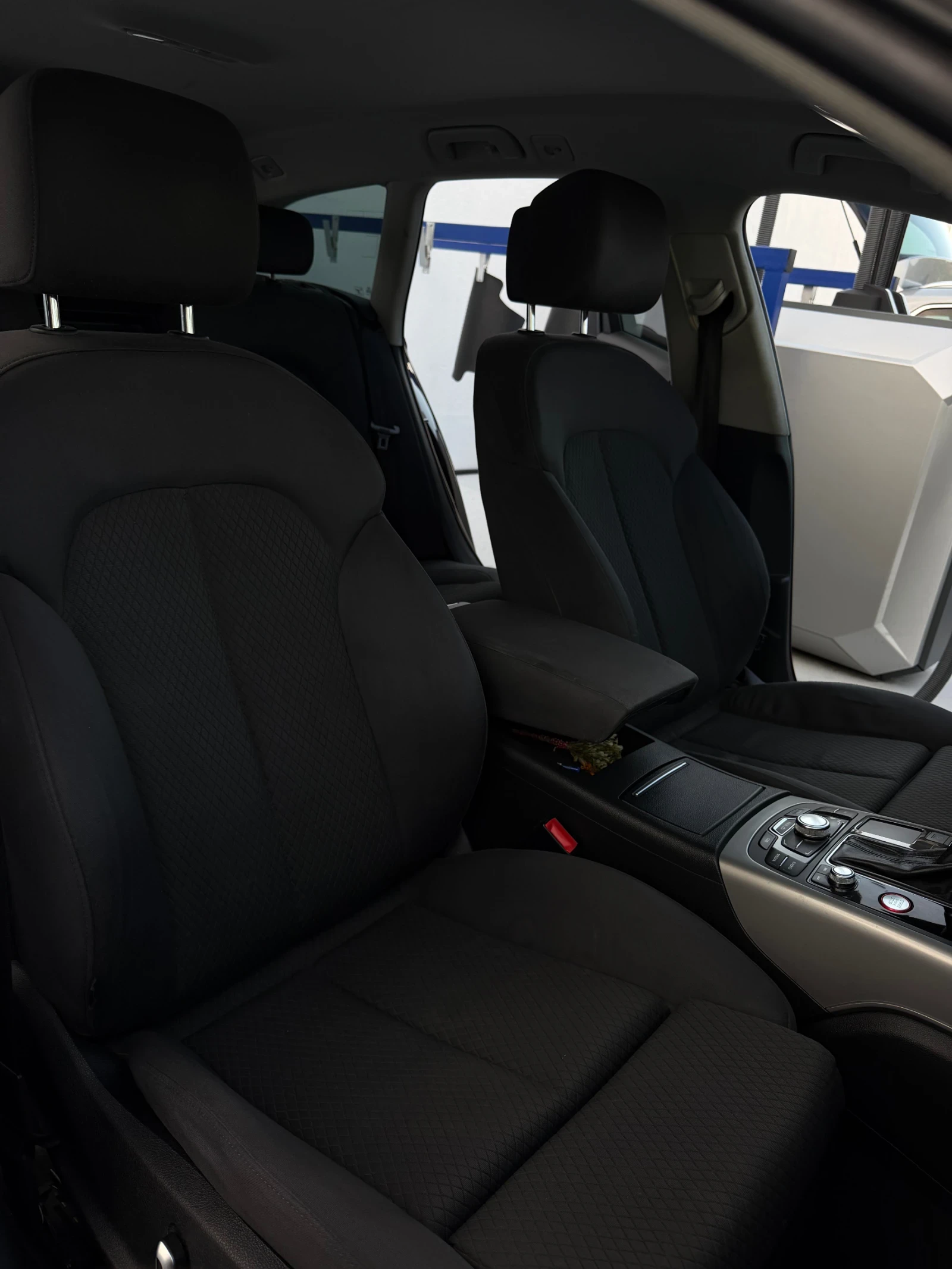 Audi A6 Аvant, 3.0 TDI V6T, ACC Distronic, LED, Ceramic , снимка 12 - Автомобили и джипове - 54874408