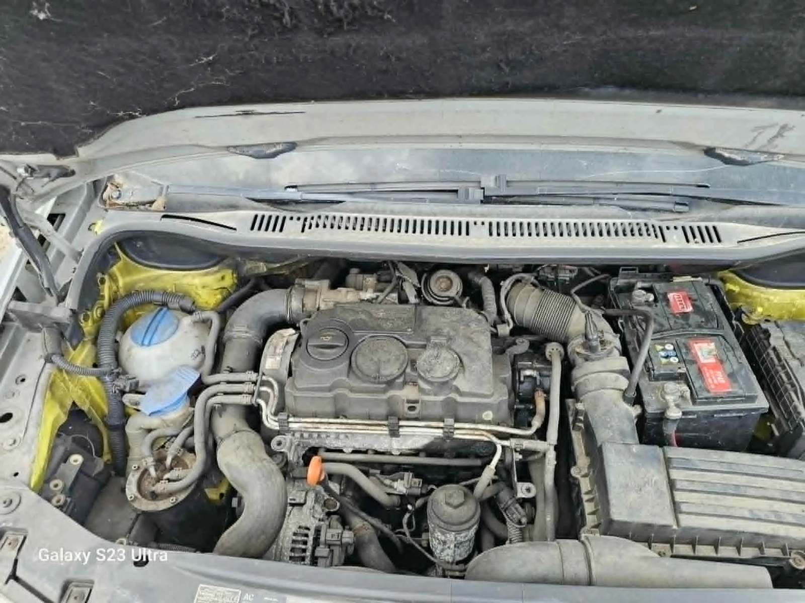 VW Touran 2.0 TDI, снимка 6 - Автомобили и джипове - 55127933