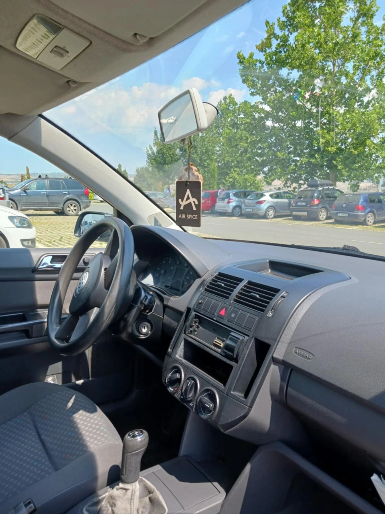 VW Polo 1.9 SDI КЛИМА, снимка 7 - Автомобили и джипове - 55605883