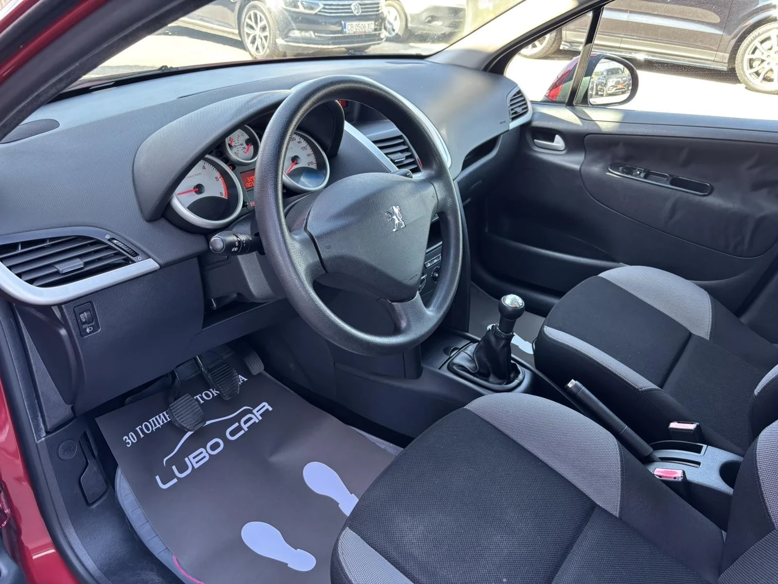 Peugeot 207 1.6HDI-130хил.км/KLIMA, снимка 15 - Автомобили и джипове - 55740007