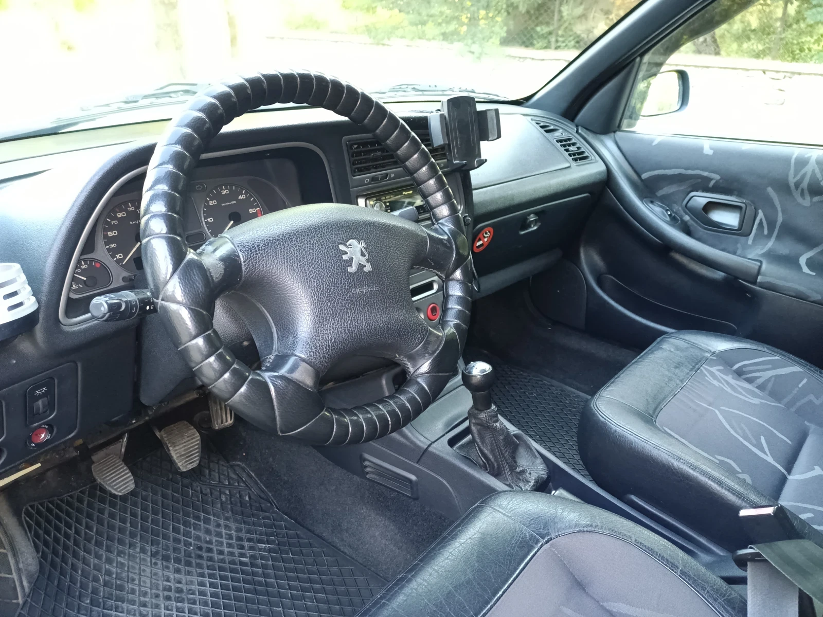 Peugeot 306 2.0 HDI, снимка 9 - Автомобили и джипове - 55740104