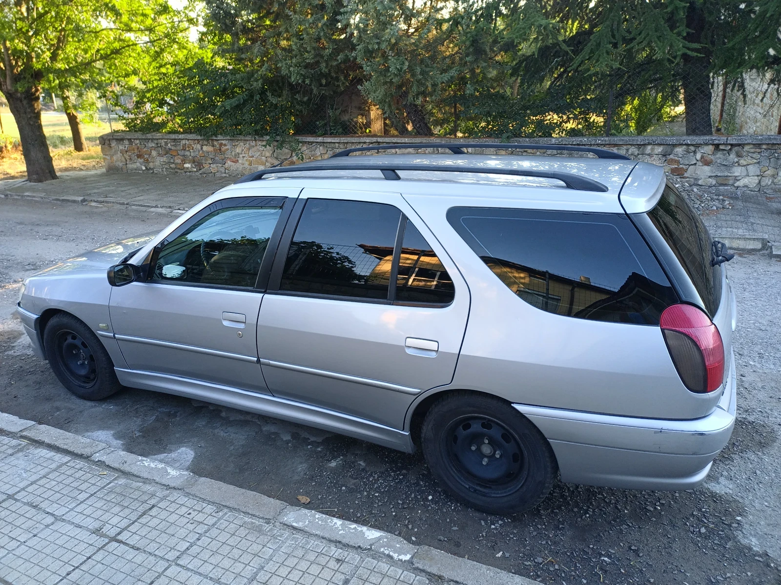 Peugeot 306 2.0 HDI, снимка 8 - Автомобили и джипове - 55740104