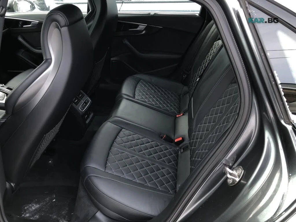 Audi S4 Масаж * ACC * 360 * АвтоКредит * (ЦЕНА ДО БГ), снимка 17 - Автомобили и джипове - 56224721