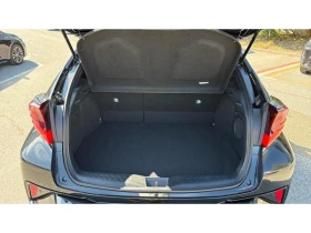 Toyota C-HR 2.0HSD GR SPORT BLACK EDITION, снимка 10