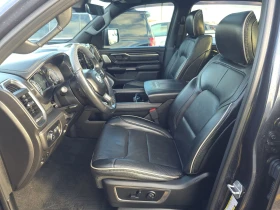 Dodge RAM 1500 * Limited* ДИСТРОНИК* ОБДУХВАНЕ* HARMAN*        - 45800 лв. / 23417.17 € - 12260863 8