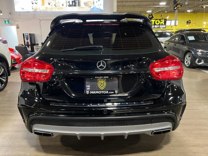 Mercedes-Benz GLA 45 AMG * HRMAN KARDON * CARFAX * ЦЕНА ДО БЪЛГАРИЯ, снимка 4 - Автомобили и джипове - 52878137