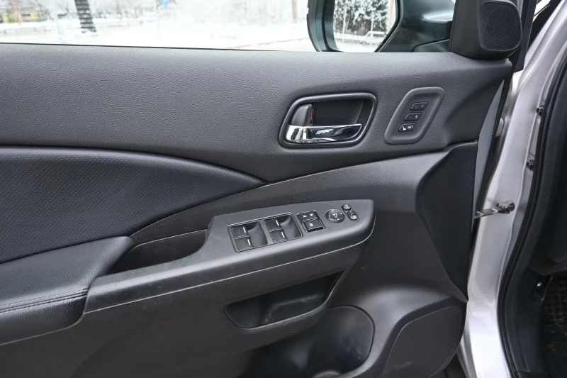 Honda Cr-v EXECUTIVE+ , снимка 9 - Автомобили и джипове - 52904839