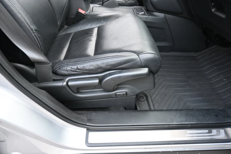 Honda Cr-v EXECUTIVE+ , снимка 13 - Автомобили и джипове - 52904839
