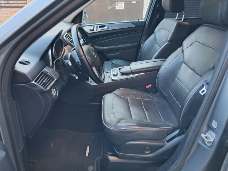 Mercedes-Benz ML 350 CDI , снимка 10 - Автомобили и джипове - 53021329