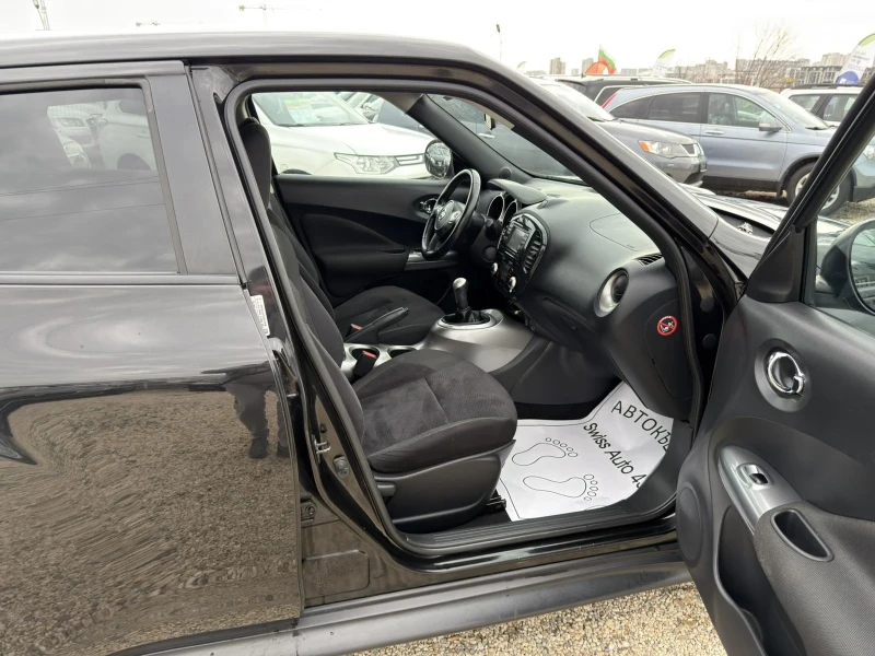 Nissan Juke 1.6i Swiss, снимка 13 - Автомобили и джипове - 53235416