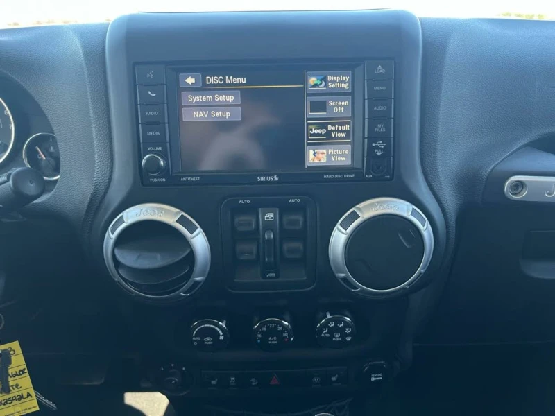 Jeep Wrangler Unlimited Sahara 4WD, снимка 13 - Автомобили и джипове - 53361200