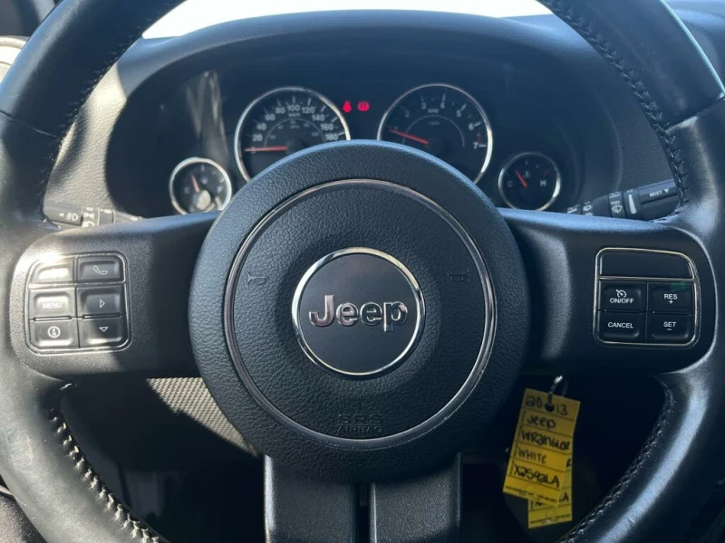 Jeep Wrangler Unlimited Sahara 4WD, снимка 10 - Автомобили и джипове - 53361200