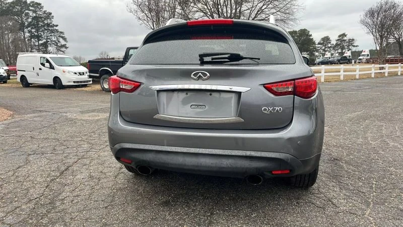 Infiniti QX70, снимка 5 - Автомобили и джипове - 49142883