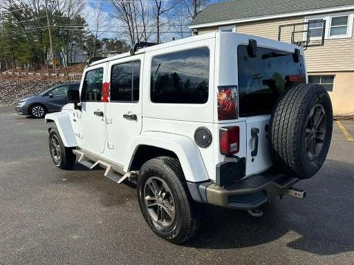 Jeep Wrangler, снимка 2 - Автомобили и джипове - 54702463