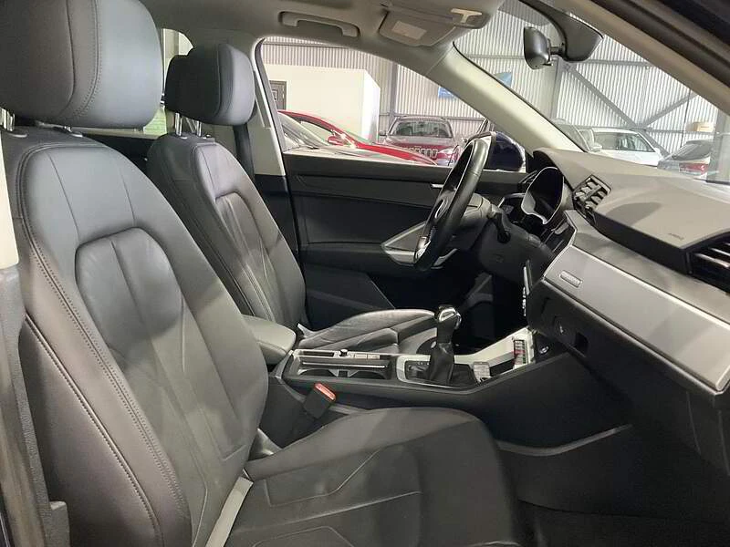 Audi Q3 Comfort AWD Leather Panoramic Sunroof Rearview Cam | Mobile.bg � ����������� 15