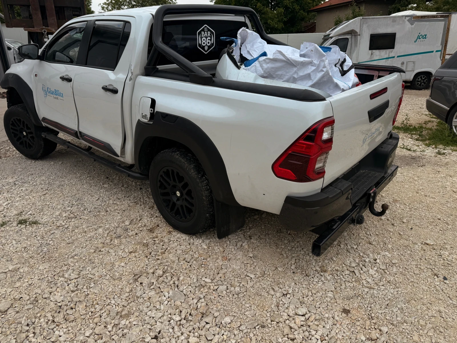 Toyota Hilux 2, 8D GR SPORT DC 4X4 - изображение 6
