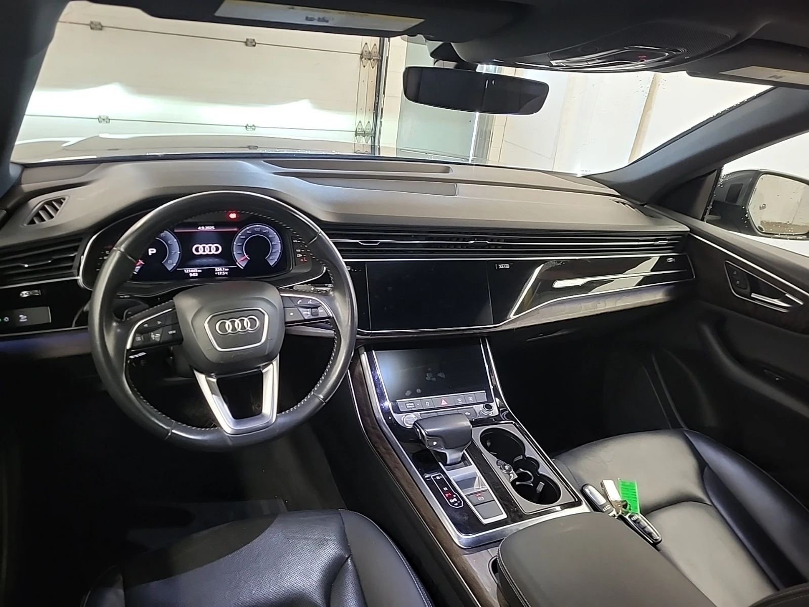 Audi Q8 S-line* Quattro* 360 камери* подгрерв* пано*  - изображение 6