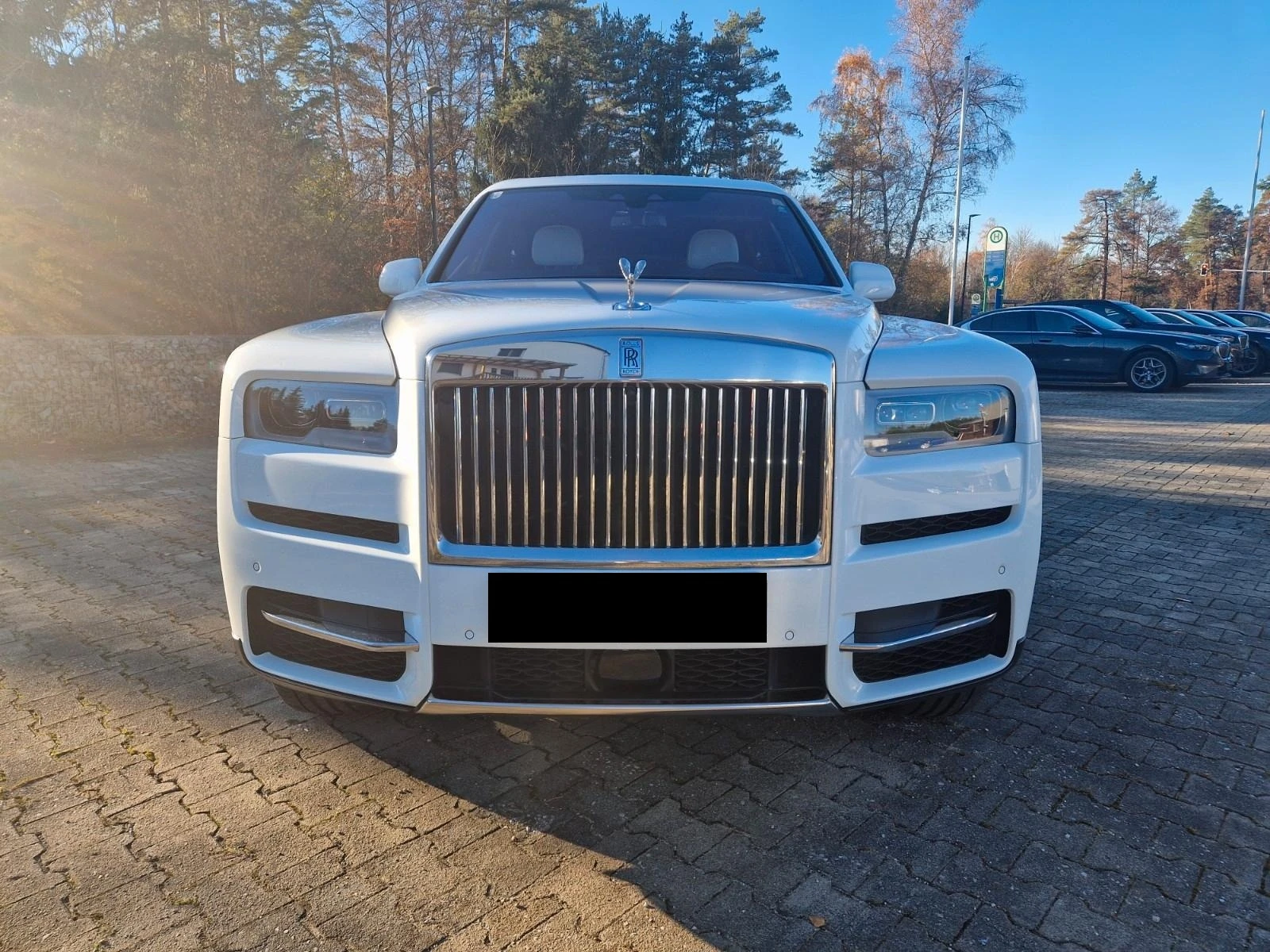 Rolls-Royce Cullinan 6.7 V12/ BESPOKE/ SHOOTING STAR/ 4-SEATS/ TV/ | Mobile.bg � ����������� 2