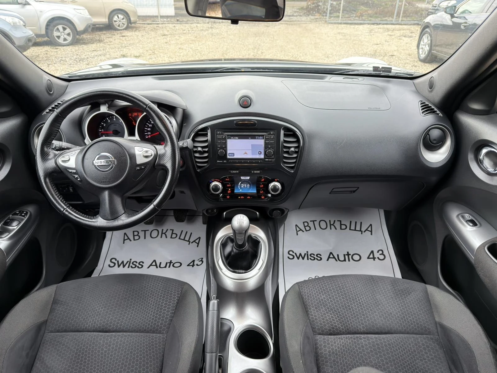 Nissan Juke 1.6i Swiss - изображение 10