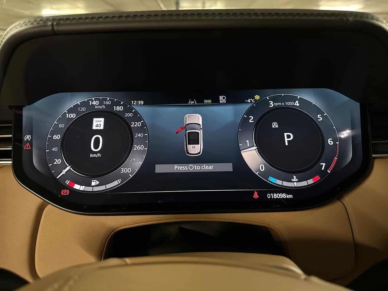 Land Rover Range rover * SE * CARFAX * ПАНОРАМА * KEYLESS - изображение 8