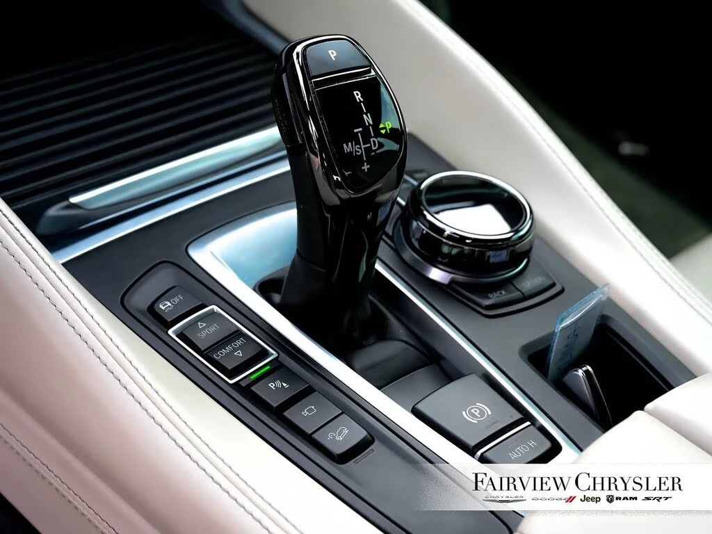 BMW X6 xDrive35i MPACKAGE* Keyless* Premium audio* PANO* , снимка 12 - Автомобили и джипове - 53750598