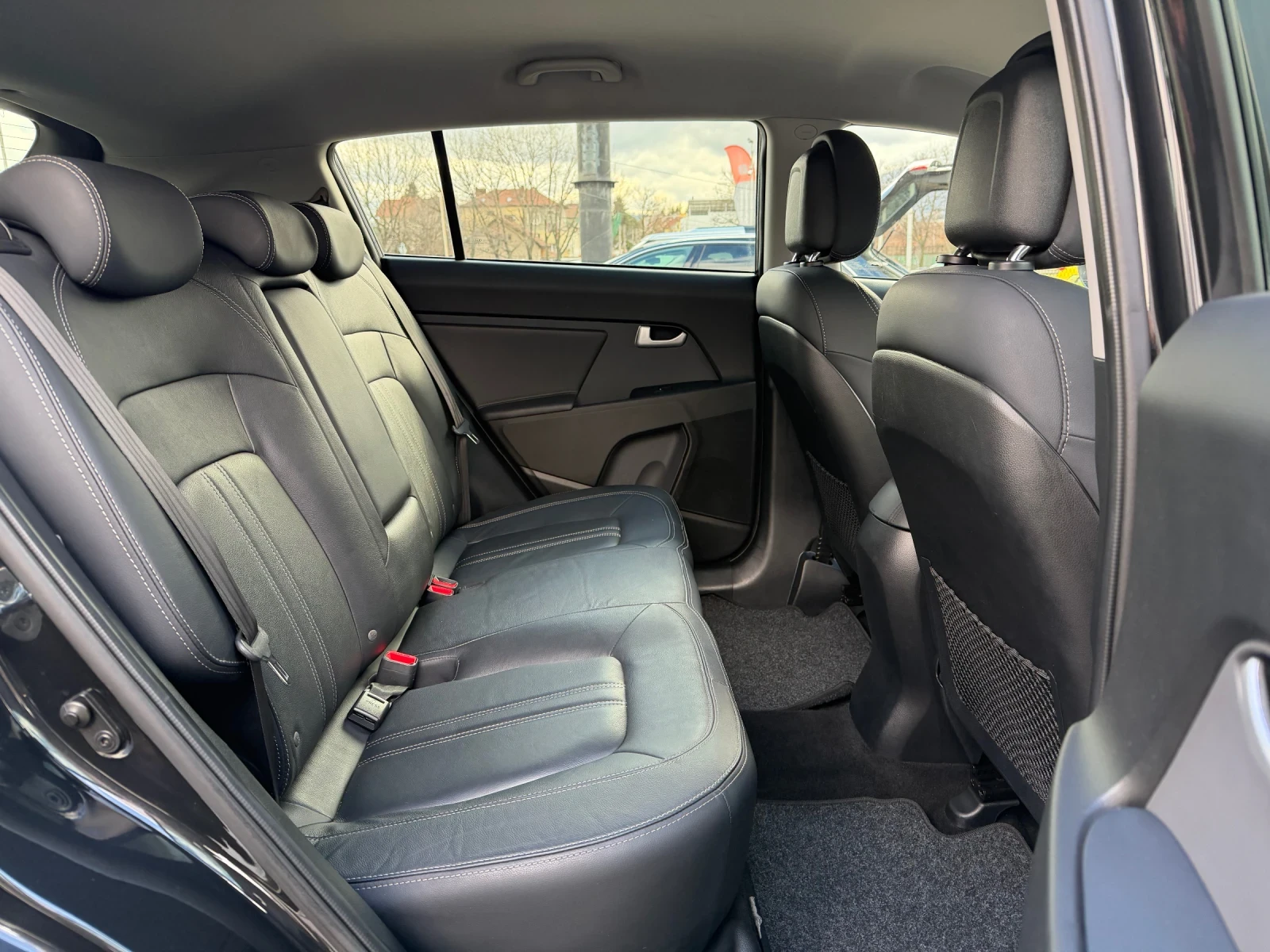 Kia Sportage 1.7CRDI 16v Facelift Led Euro5B, снимка 14 - Автомобили и джипове - 54084001