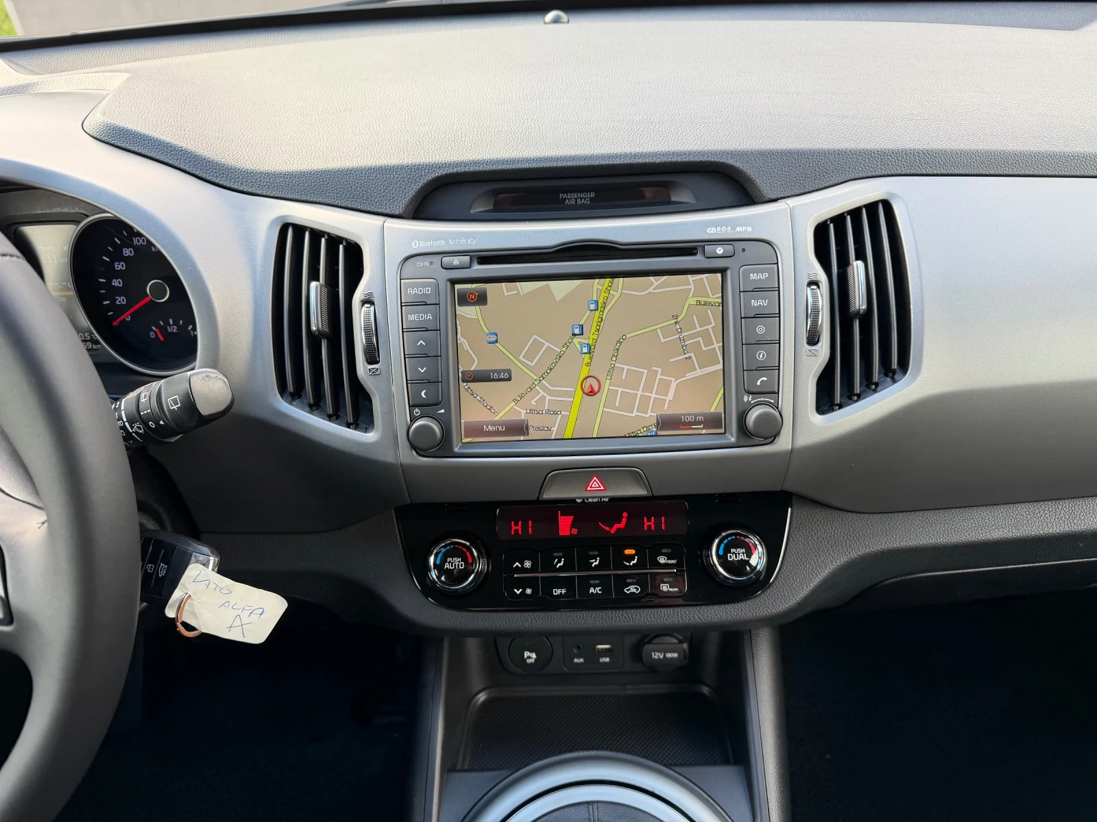 Kia Sportage 1.7CRDI 16v Facelift Led Euro5B, снимка 11 - Автомобили и джипове - 54084001