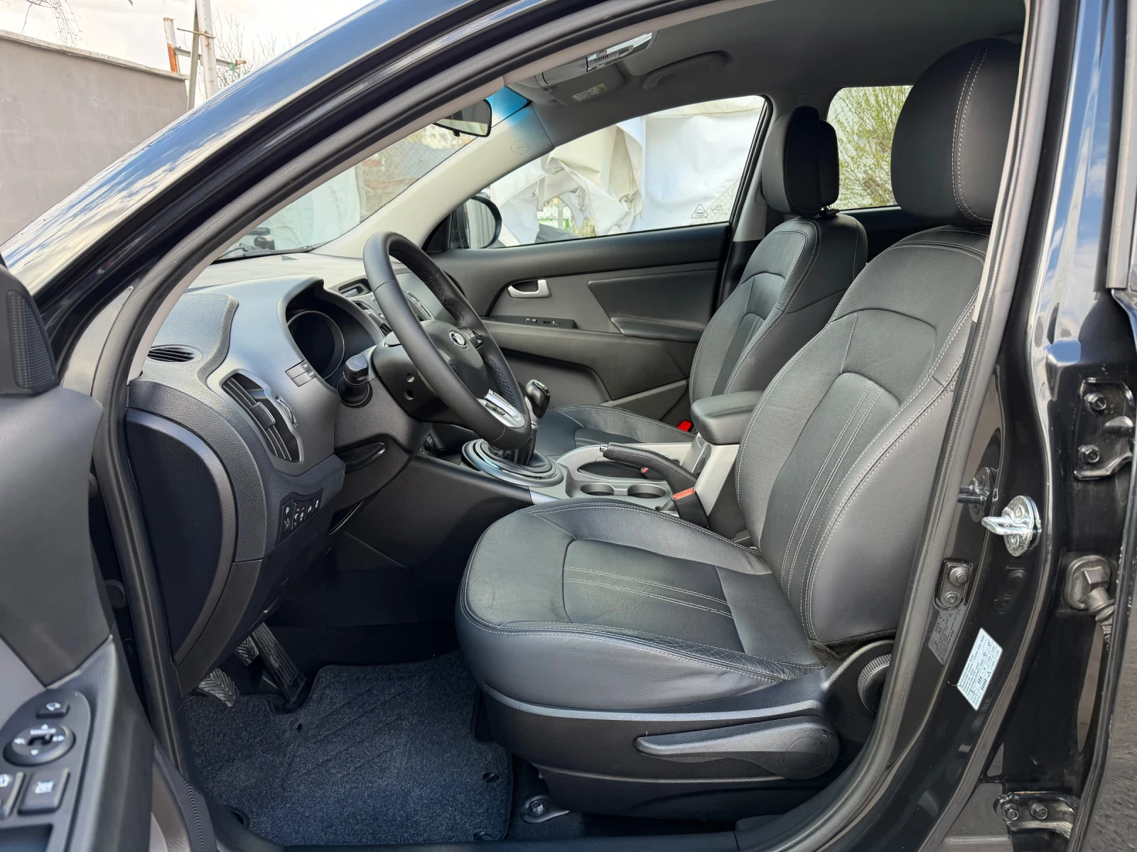 Kia Sportage 1.7CRDI 16v Facelift Led Euro5B, снимка 7 - Автомобили и джипове - 54084001