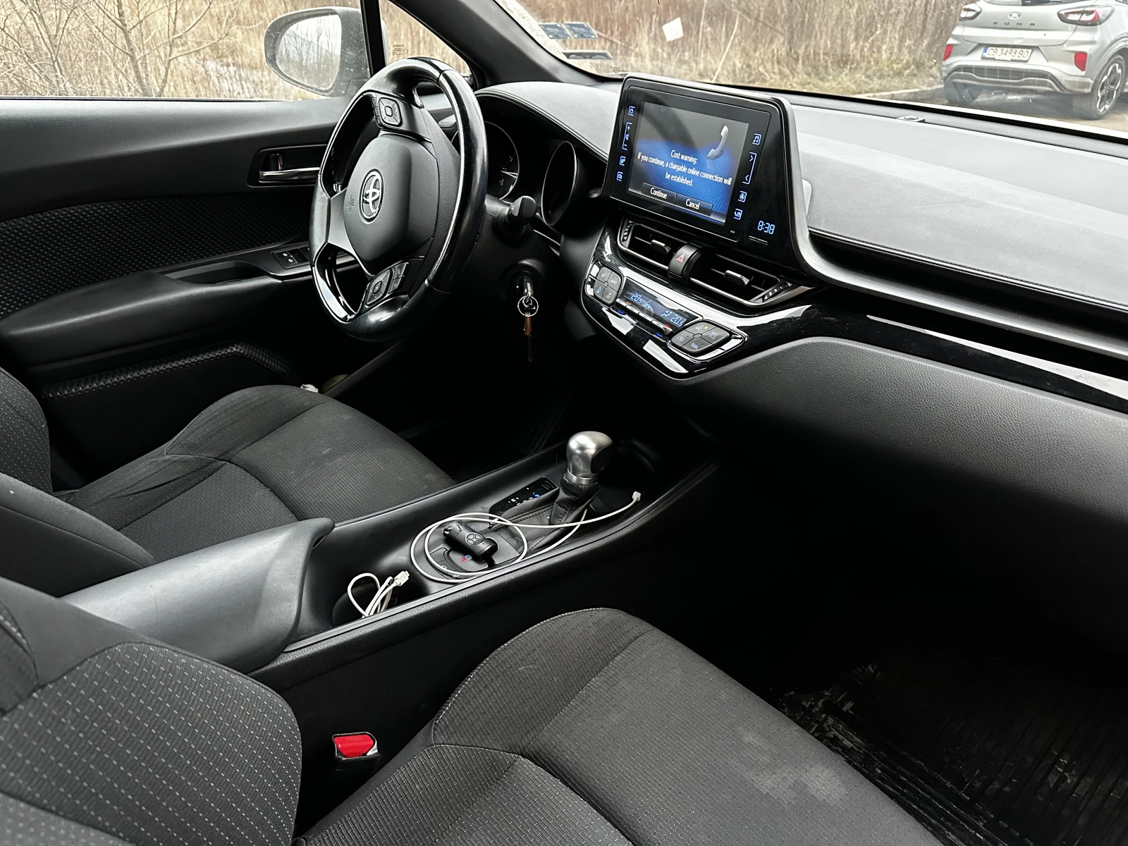 Toyota C-HR, снимка 5 - Автомобили и джипове - 54112354