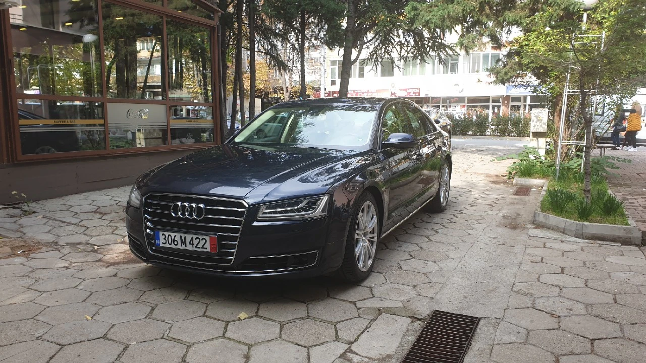 Audi A8
