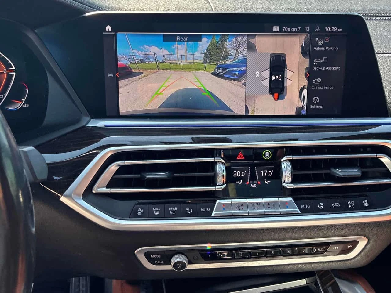 BMW X6 XDRIVE40I * МАСАЖИ* ДИСТРОНИК* NIGHT VISION* 360 *, снимка 9 - Автомобили и джипове - 54478574