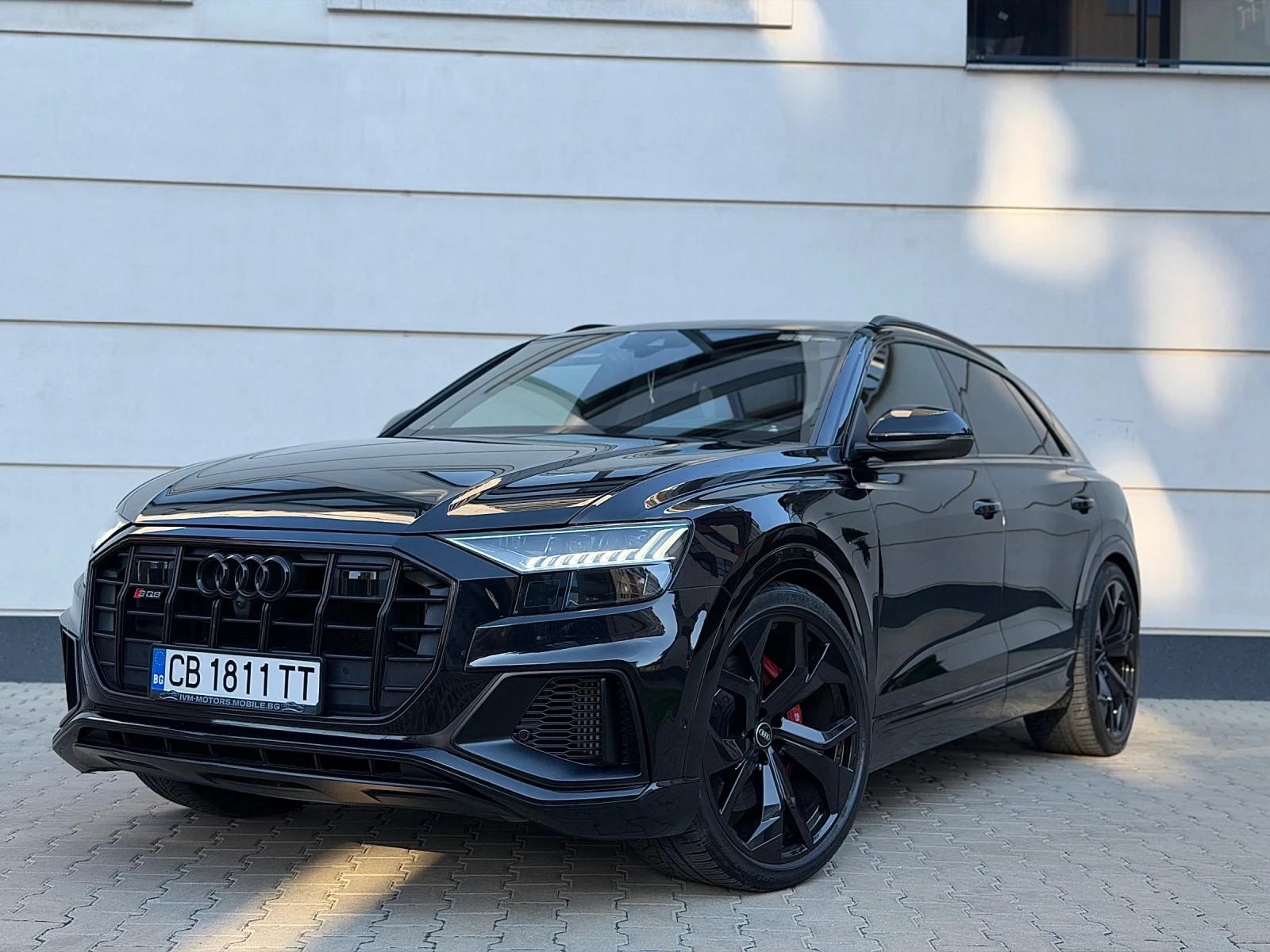 Audi SQ8 4.0 V8T* BANG 3D* 360* PANO* MATRIX* DISTRONIC* , снимка 3 - Автомобили и джипове - 55532308