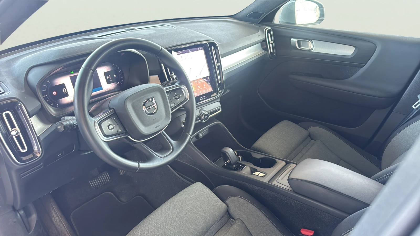 Volvo XC40 2.0L B3 | Mobile.bg � ����������� 9