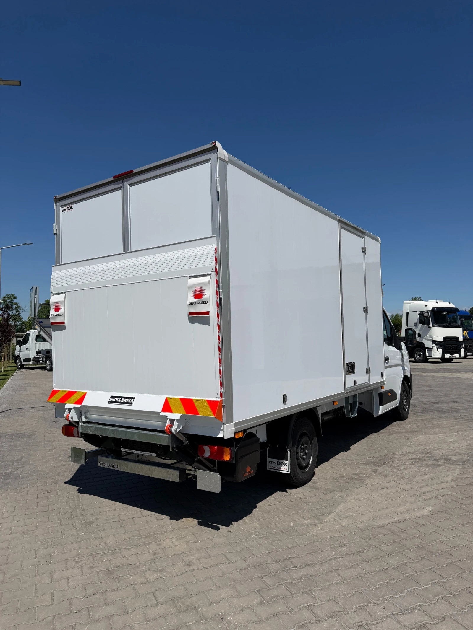 Renault Master RED EDITION* ФУРГОН* 8 ПАЛЕТЕН* ПАДАЩ БОРД* , снимка 6 - Бусове и автобуси - 55000817