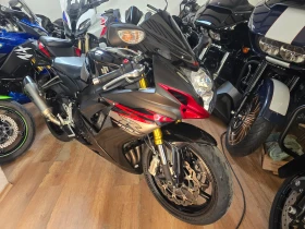 Suzuki Gsxr 750, снимка 1