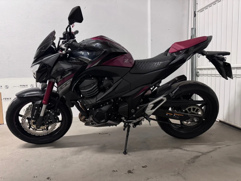 Kawasaki Z Z800 Sugomi edition 